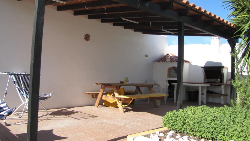 A Casa Da Avo Custodinha Villa Bias do Norte ภายนอก รูปภาพ