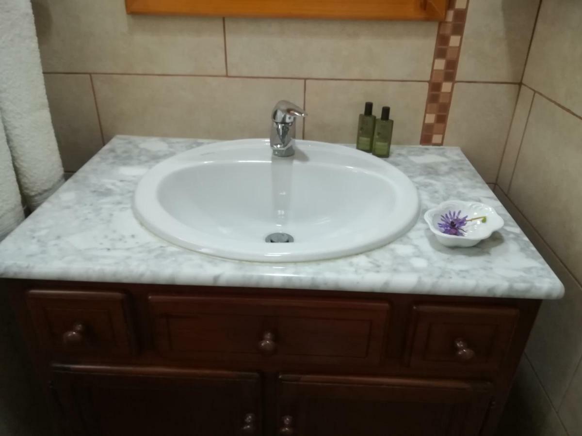 A Casa Da Avo Custodinha Villa Bias do Norte ภายนอก รูปภาพ